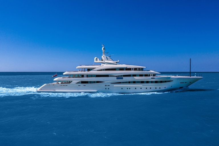 CRN Superyacht Mimtee Video